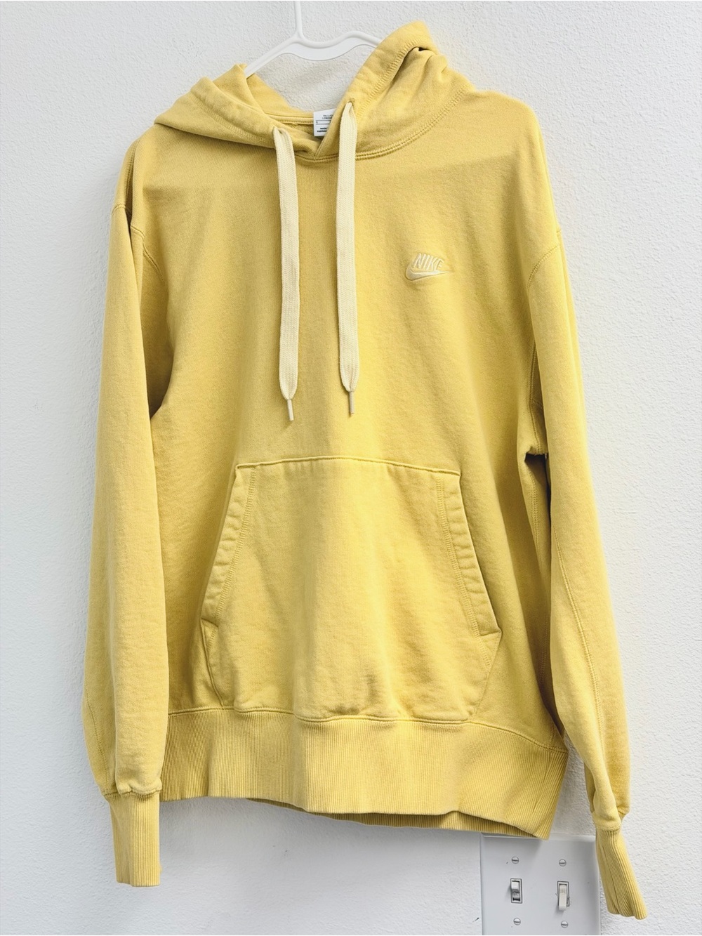 Nike women’s mustard Yellow Pullover oversized  Hoodie size small